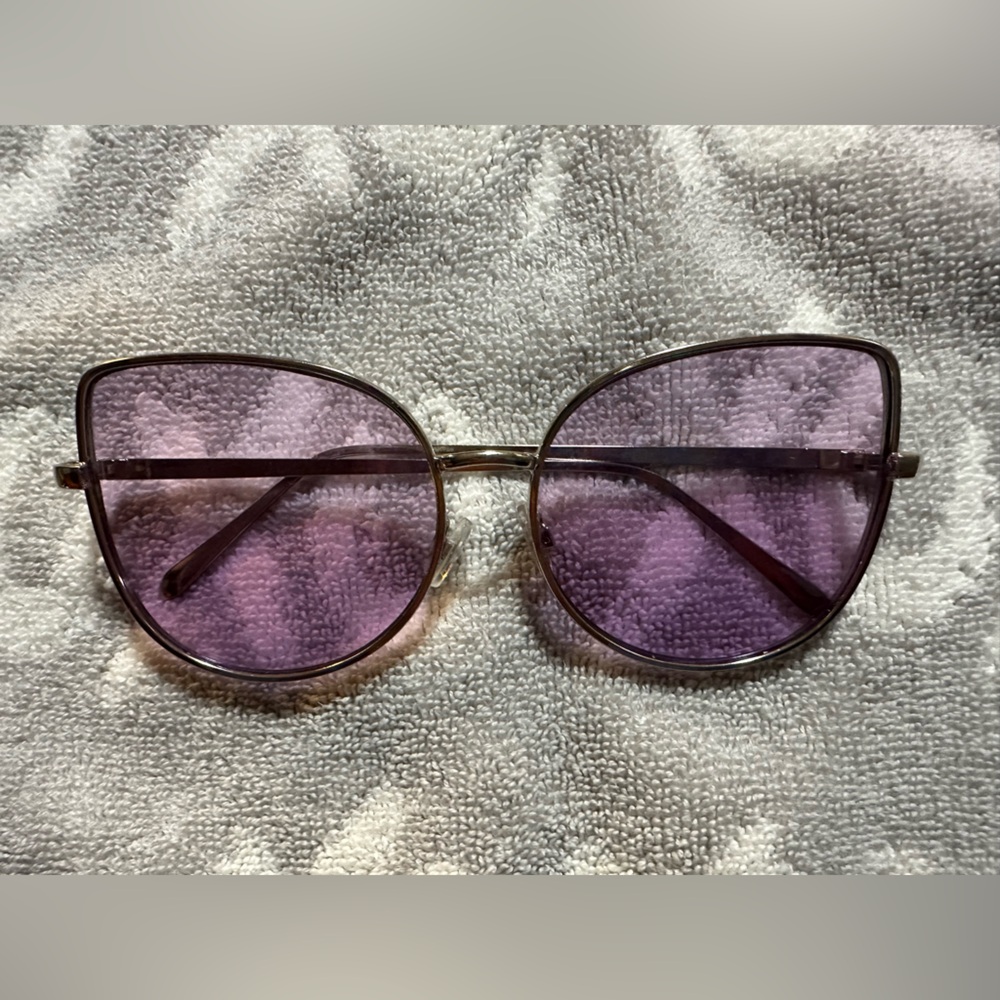 Stylish mix of Sunglasses including aviators in blue- take them all for 13